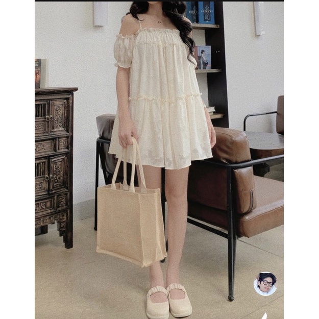 Váy trễ vai dáng xoè hoạ tiết hoa nổi - Đầm trễ vai 2 dây babydoll họa tiết hoa nổi Pea Store