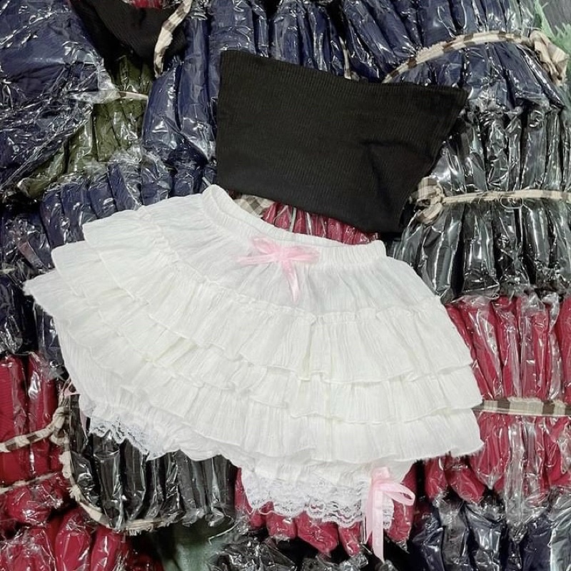 Quần tầng đính nơ viền ren sexy