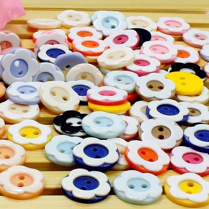 Set 100 nút áo hình hoa mận màu kẹo trang trí quần áo dễ thương xinh xắn