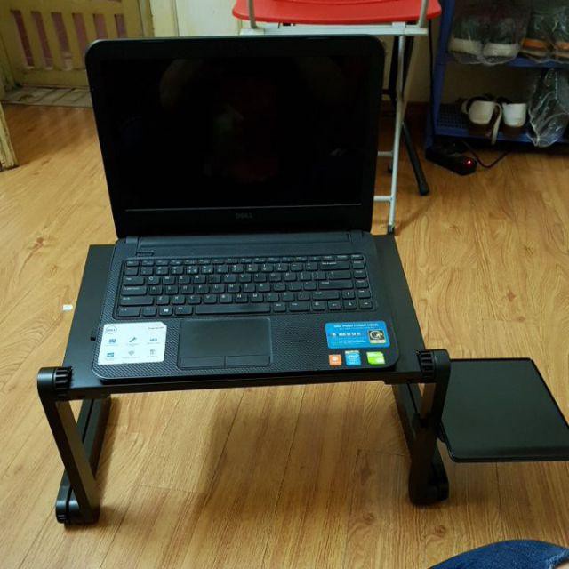 Bàn Laptop Máy Tính Xoay 360 Độ Có 2 Quạt Tản Nhiệt Và Kê Chuột Để Nhiều Tư Thế