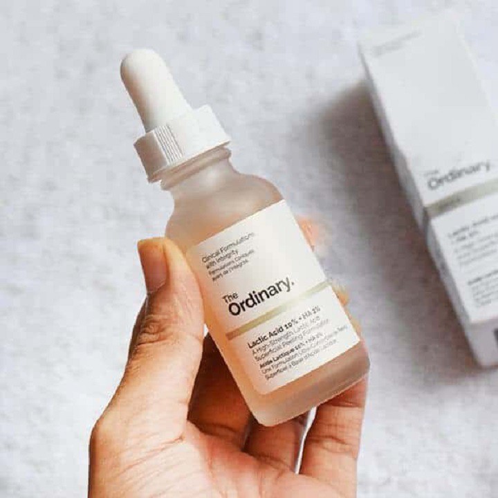 Serum The Ordinary Lactic Acid 10% + HA 30ml giúp tẩy tế bào chết và giữ ẩm cho da