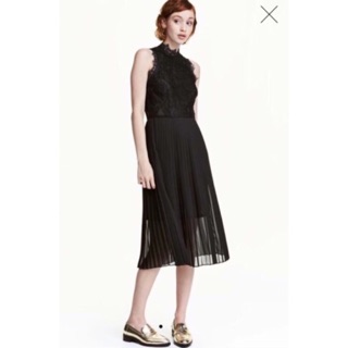 Váy H&M vợt sale - Authentic ( hàng chính hãng).