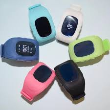 Đồng hồ điện thoại định vị trẻ em Q50 ( 5 màu ) bảo vệ cho bé + tặng kèm vòng tay tỳ hưu đầu lân