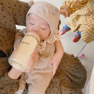 Bình sữa Moyuum