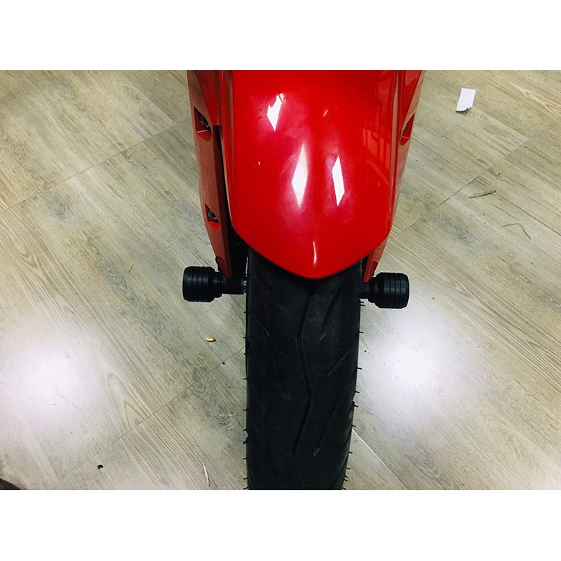 Chống đổ bánh trước các dòng xe