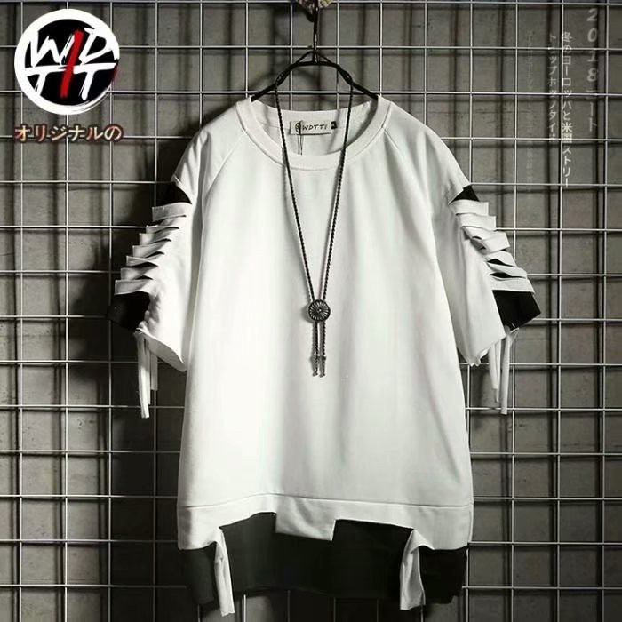 Dynamic European and American style black and white men's T-shirt