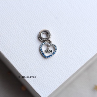Hạt charm bạc 2020