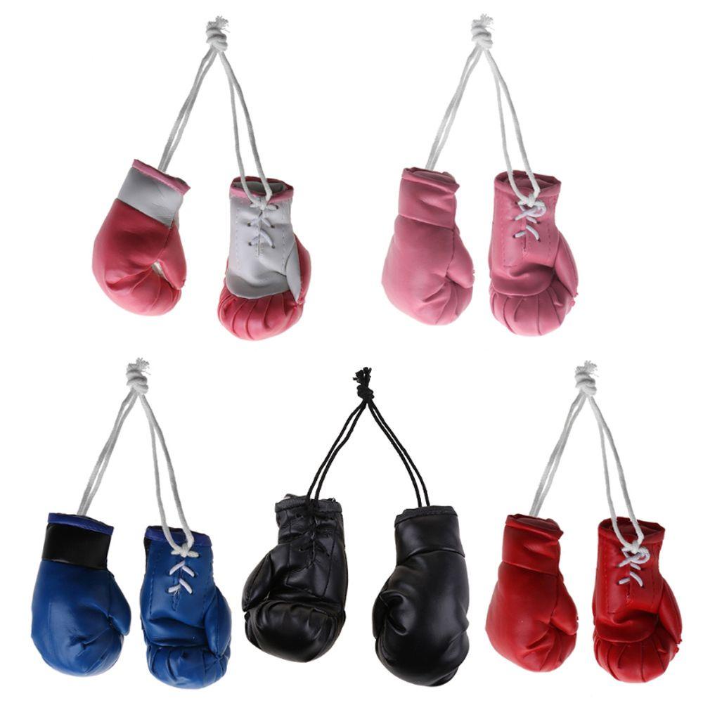 Set 2 Mặt Trang Trí Xe Hơi Hình Găng Tay Boxing Bằng Da Độc Đáo
