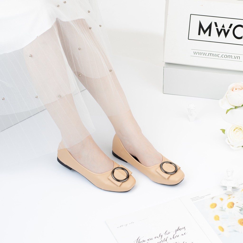 Giày búp bê mũi vuông đính khóa MWC NUBB- 2143