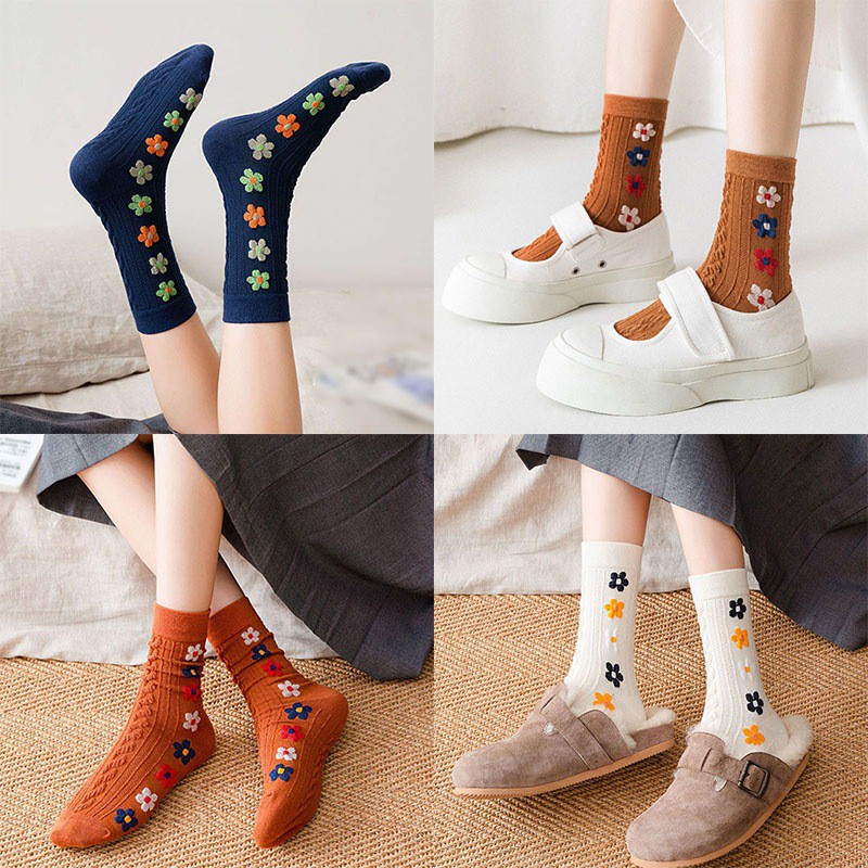 Vớ dài in họa tiết hoa đáng yêu phong cách Hàn Quốc cho nữ