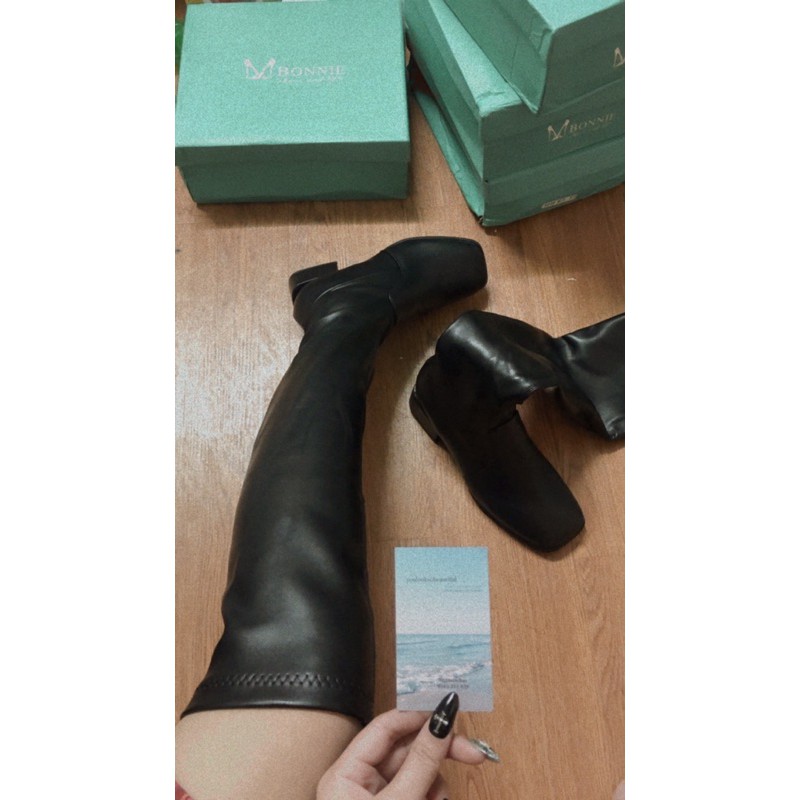 Bốt đùi🥰 boot da ÔM CHÂN KHÔNG TỤT / mõm vuông 😃 giày da trắng độn đế