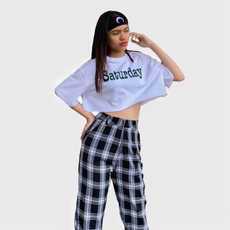 Áo thun croptop nữ dáng rộng