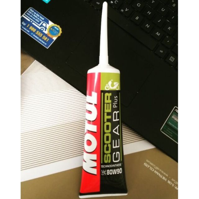 Nhớt láp motul cao cấp / nhớt hộp số