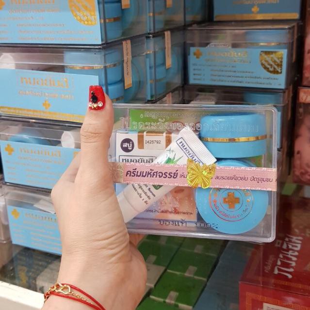 bộ kem yahee xanh dành cho da mụn