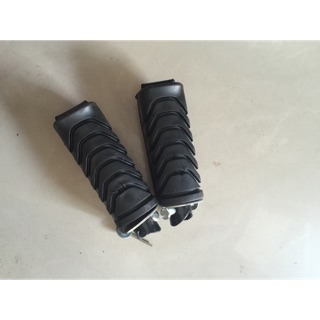 Cao su gác chân sau cub, dream, wave , rs, s110, ya