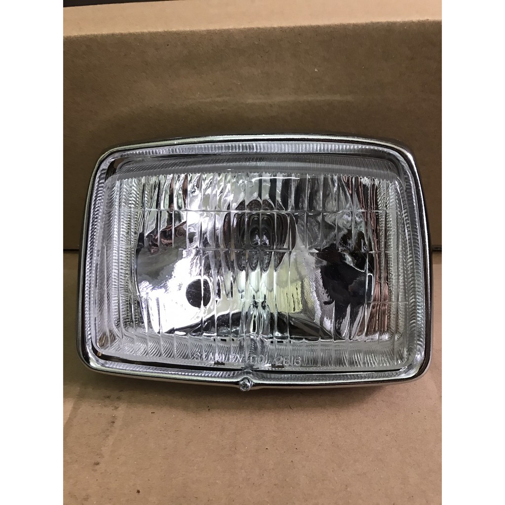 Pha đèn dành cho xe 82