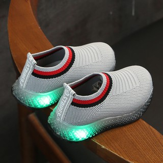 Giày đế mềm có đèn LED phát sáng cho bé