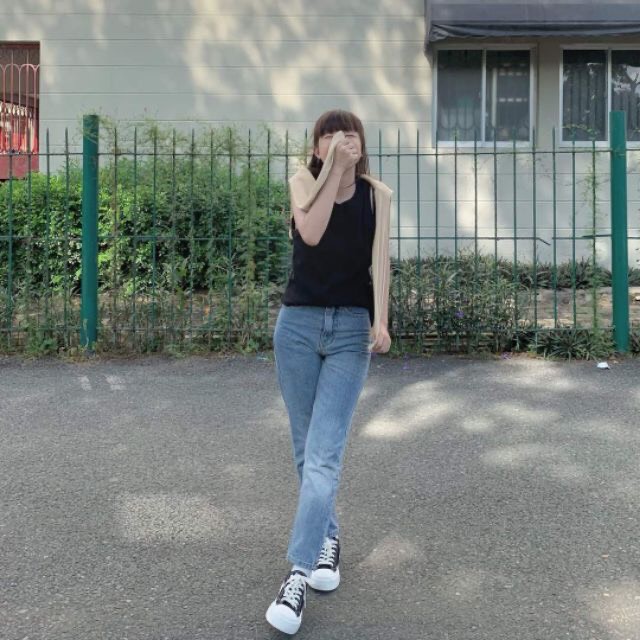 Quần Jeans Nữ Lưng Cao Form Đứng Dáng Baggy Fit Màu Xanh LDM-102A