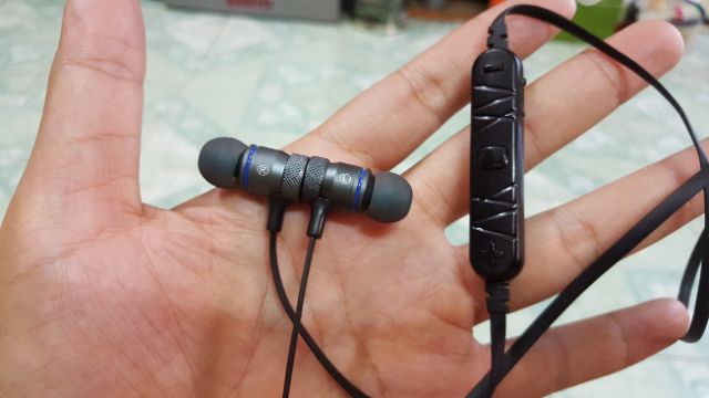 Tai nghe Bluetooth Awei A920BS