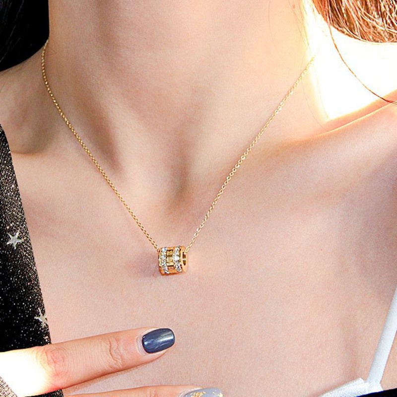 Vòng cổ titan nữ không gỉ mạ vàng 18k thiết kế khắc số la mã đính đá thời trang đơn giản