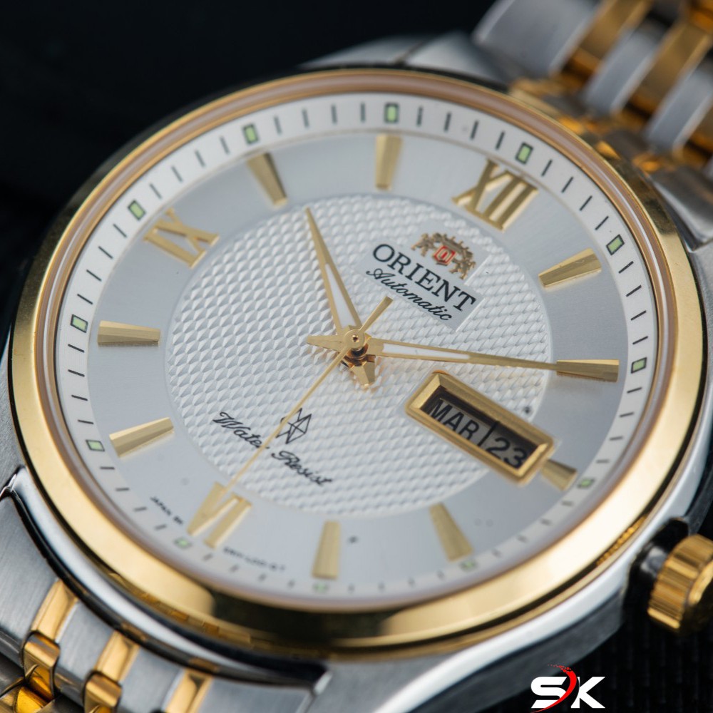 Đồng Hồ Cơ Nam Orient Classic Số La mã Lộ Cơ Mặt Sau Automatic ORCS03TR