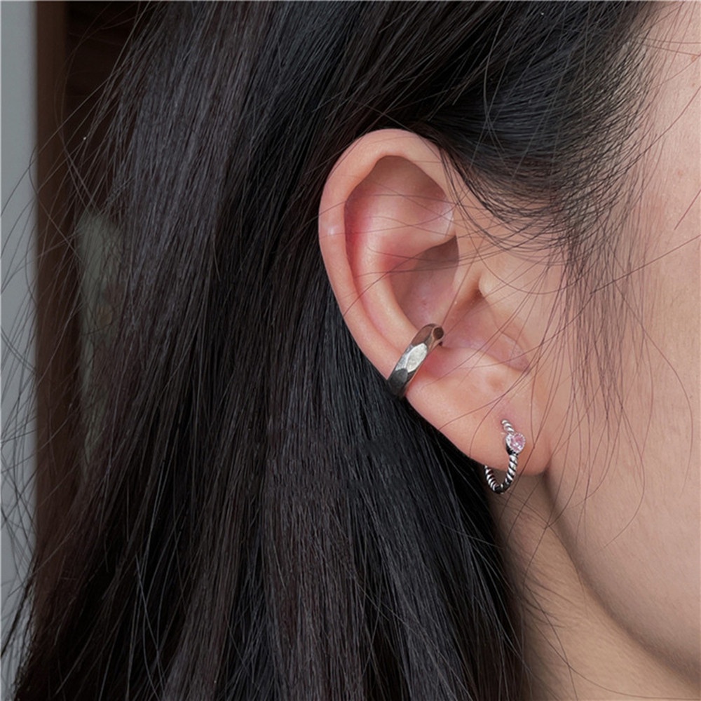 Khuyên Tai Xoắn Đính Đá Zircon Màu Hồng Kiểu Dáng Mới Hợp Thời Trang