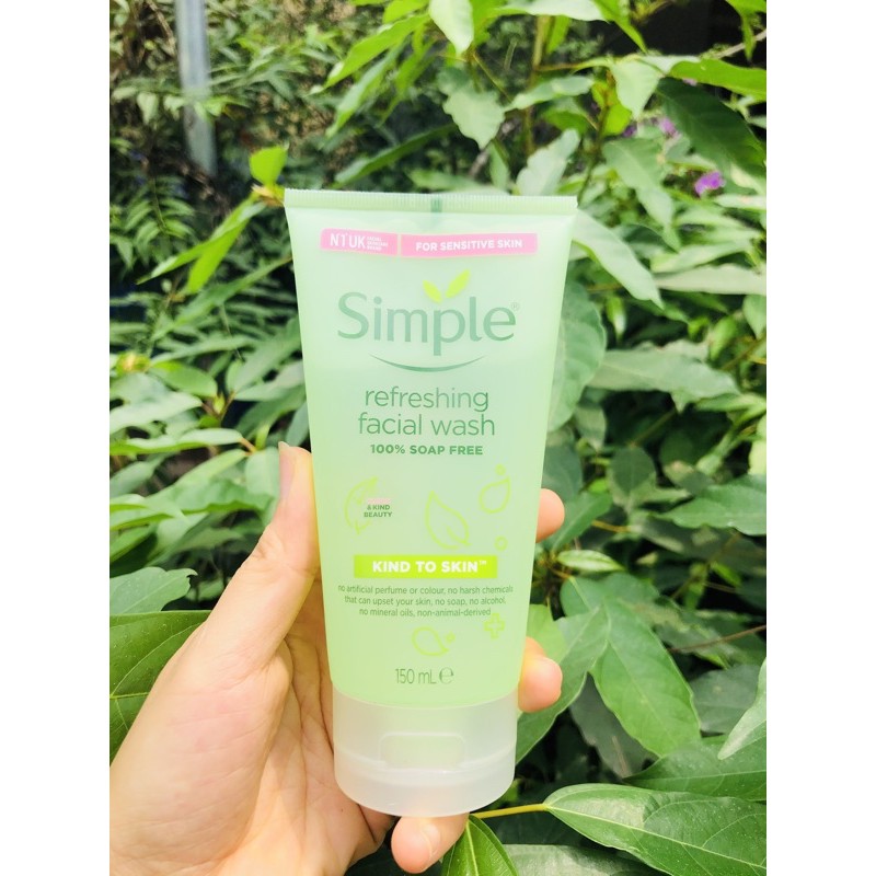 Sữa Rửa Mặt SIMPLE Kind To Skin Refreshing Facial Wash Gel