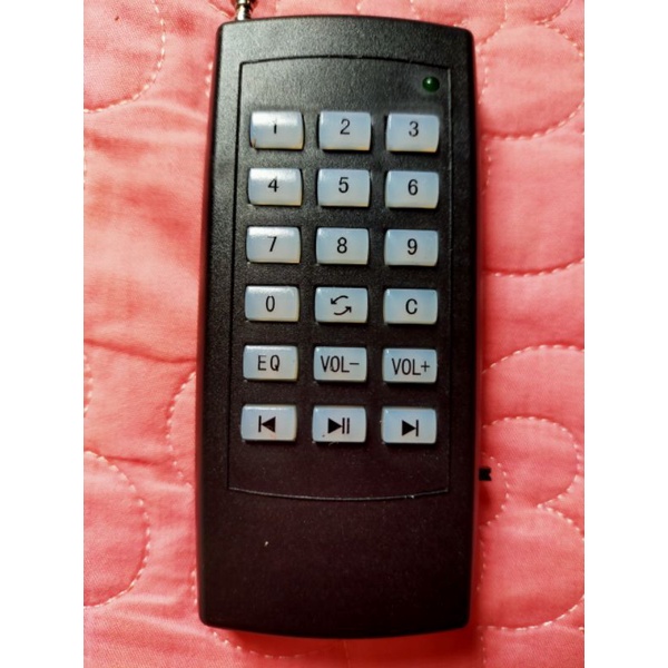 Điều Khiển remote ws898, ws998,zye898 Tặng 1 Pin Tiểu