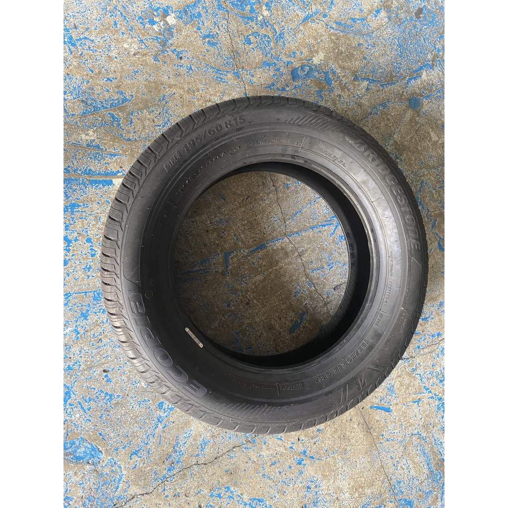 Lốp Bridgestone 195/60R15 EP300