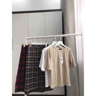 SET ÁO THUN+CHÂN VÁY KẺ DÁNG DÀI