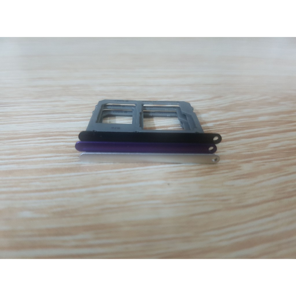 Khay sim điện thoại samsung A8 star G885