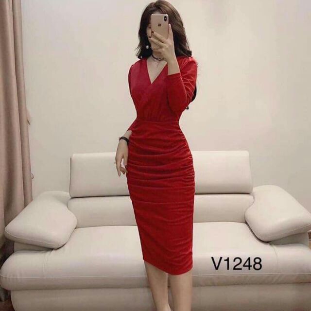 Váy body đỏ cổ V
