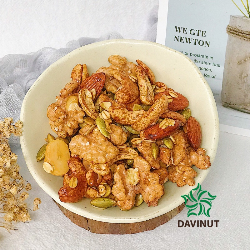 Granola siêu hạt không đường Davinut 500g, 2% yến mạch ăn liền, ngũ cốc giảm cân 5 loại hạt dinh dưỡng giòn thơm ngon