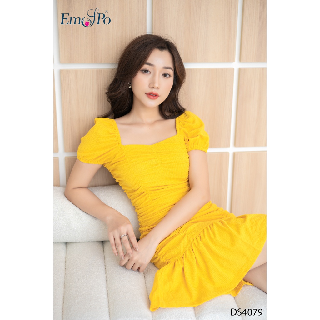 Đầm ôm cổ vuông, đuôi cá, rúm chun dọc thân Emspo DS4079