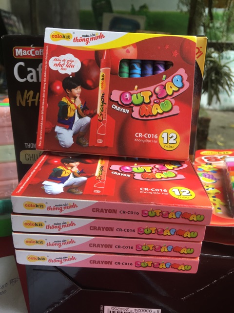 BÚT SÁP MÀU CR C016 12 màu
