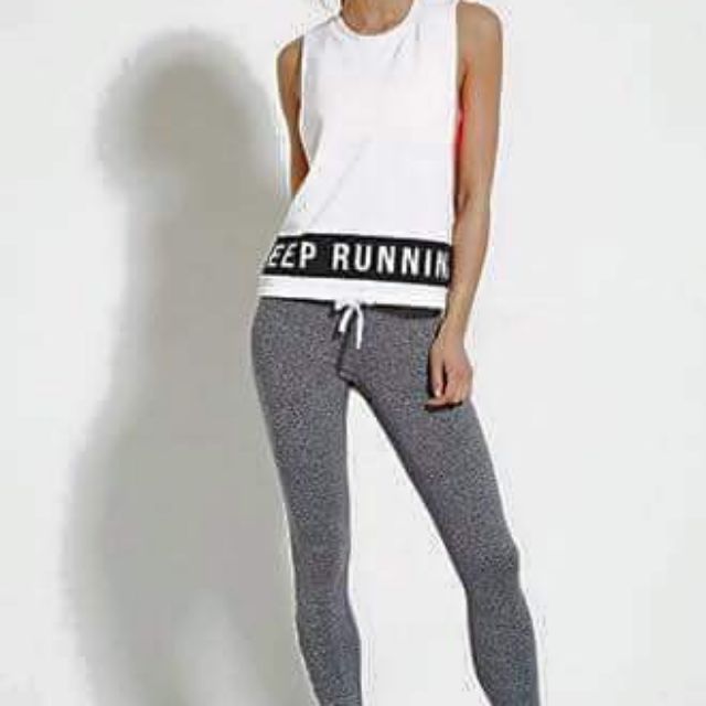 Áo tập gym F21
