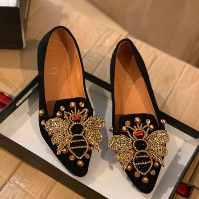 SALE OF SLIP ON CHUỒN CHUỒN FULLBOX