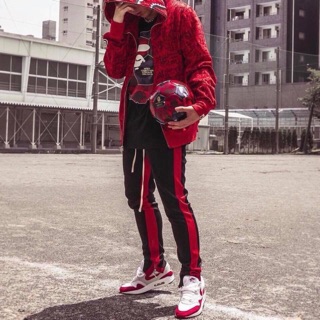 TRACK PANTS