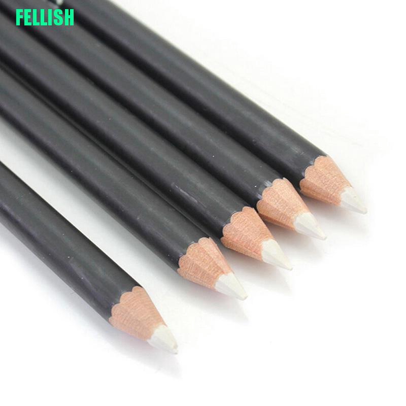 [Hàng mới về] 2 / 5 Bút chì kẻ mắt mềm mượt chống thấm nước