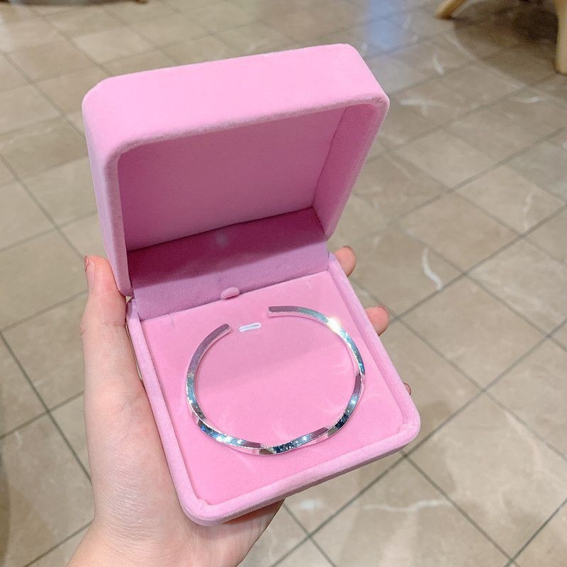 Vòng tay nữ khảm bạc S925 -lắc tay khảm bạc nữ S925 hình chữ C xoắn dành cho nữ hoặc couple siêu sang VTS VT016