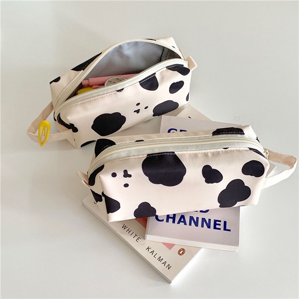 Túi Đựng Bút In Họa Tiết Bò Sữa Sức Chứa Lớn Tiện Dụng Cho Học Sinh / Nhân Viên Văn Phòng