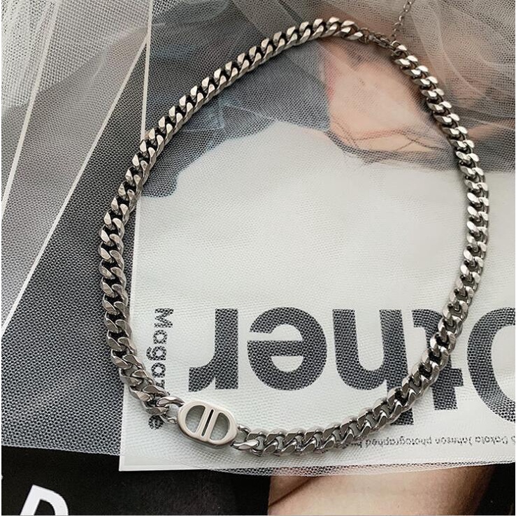 Dây chuyền mẫu 19A1376 dạng chuỗi màu vàng/ bạc dày mặt chữ D thời trang phong cách hip hop dành cho cặp đôi