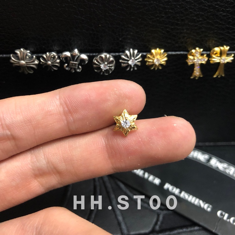 KHUYÊN TAI BẠC, KHUYÊN TAI NAM NỮ , CHROME HEARTS , BÔNG TAI ĐÍNH ĐÁ NHIỀU MẪU, ĐEO SÁT TAI , TRANG SỨC BẠC 925 UNISEX