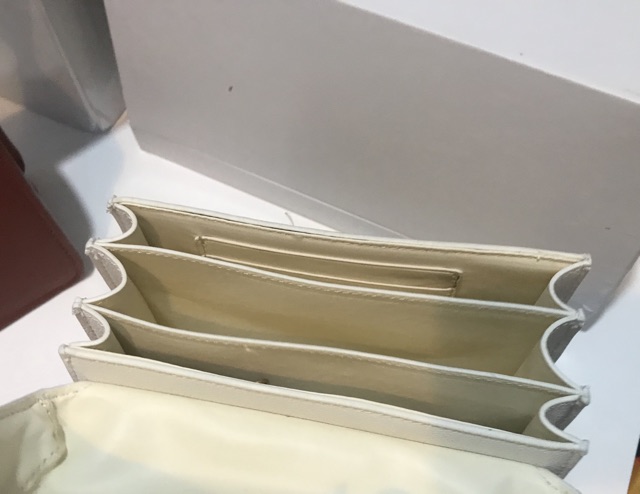 Túi cnk  tay cầm 3 ngăn