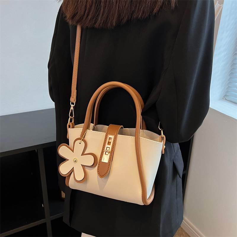 Túi Xách Thời Trang Cao Cấp Sang Trọng Cho Nữ