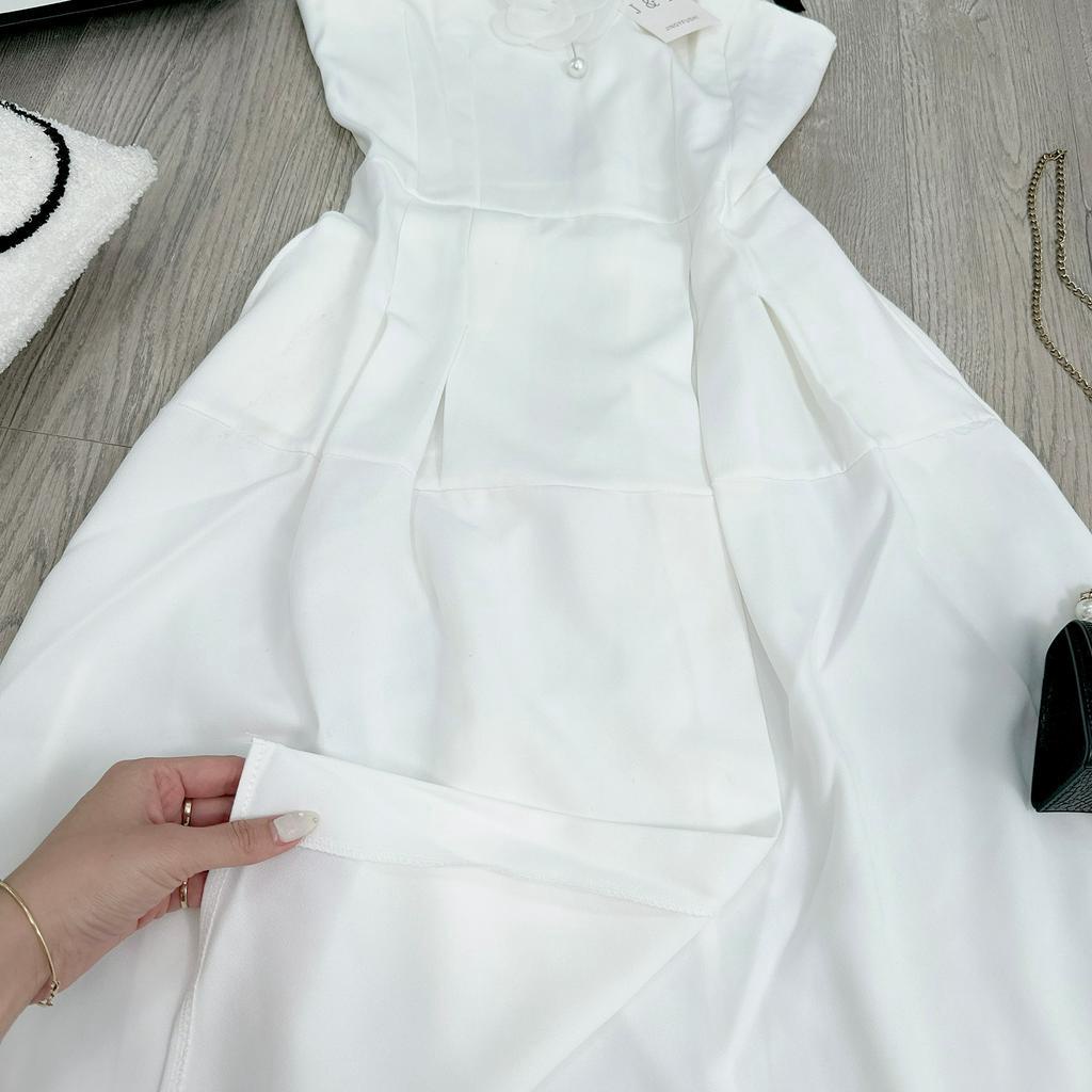 Váy 2 dây xẻ hoa trà siêu hot B34