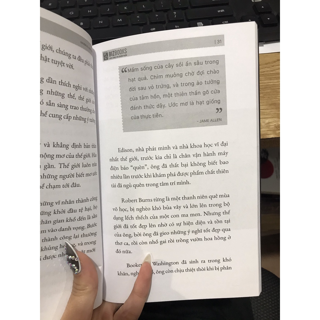 Sách - Think and grow rich - 5 nguyên tắc vàng nghĩ giàu làm giàu - Đánh thức khao khát làm giàu trong bạn ( BizBooks )