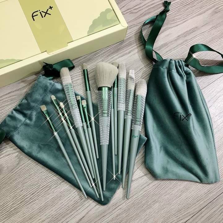 Bộ cọ trang điểm FIX siêu hót gồm 13 cây