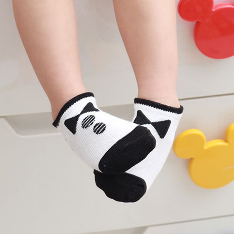 Tất cotton mềm mại chống trượt cho bé