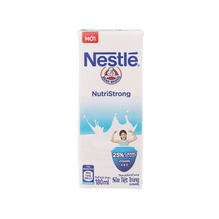 [Lốc 8 hộp] Sữa tiệt trùng có đường Nestlé NutriStrong 180ml